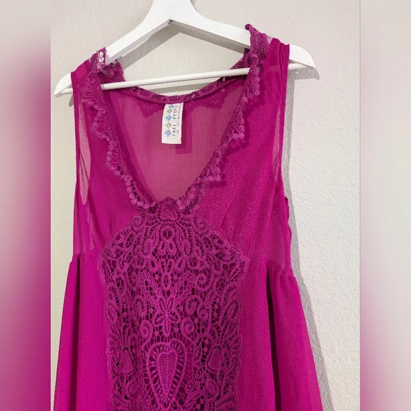 Free People Berry Fuchsia Crochet Lace Mini Dress Layered Hem Swing Dress 10 - Picture 4 of 15